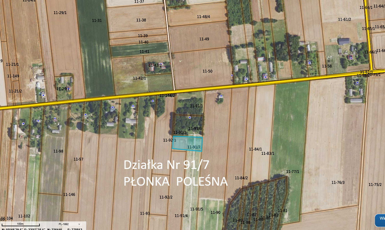 Zdjęcie satelitarne działki.